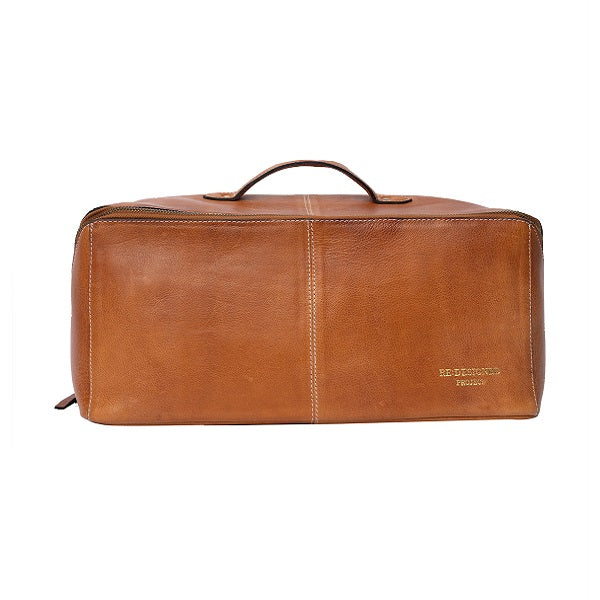 Redesigned project 104, a longer version of project 10. Beauty box style bag - burned tan