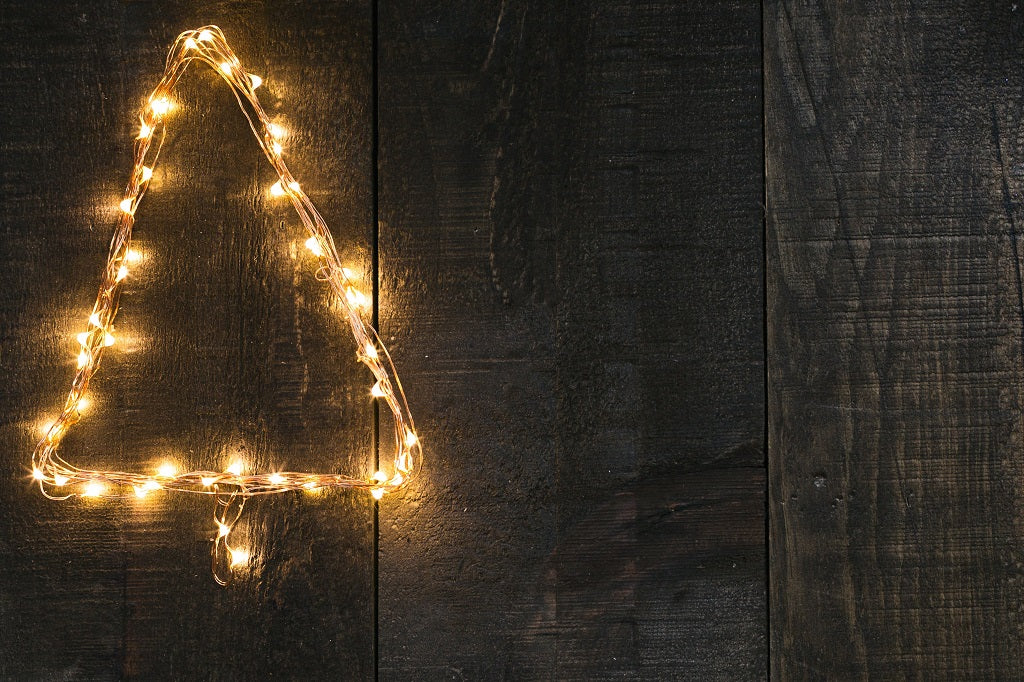 Christmas candle making workshops. Make your own high-quality candles in a choice of Christmas fragrances.
