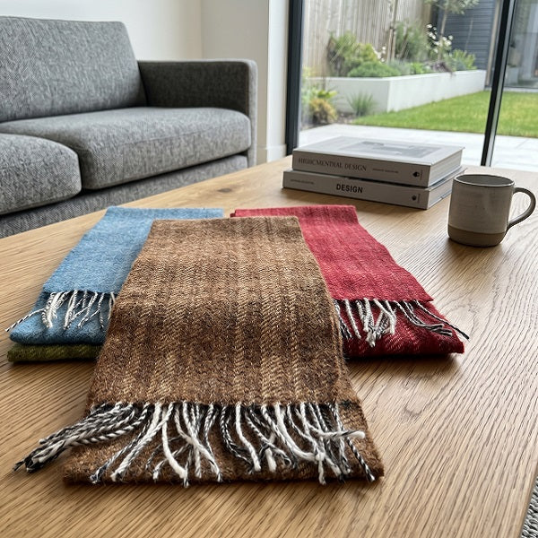 Frenni Wool Scarves in Conker brown