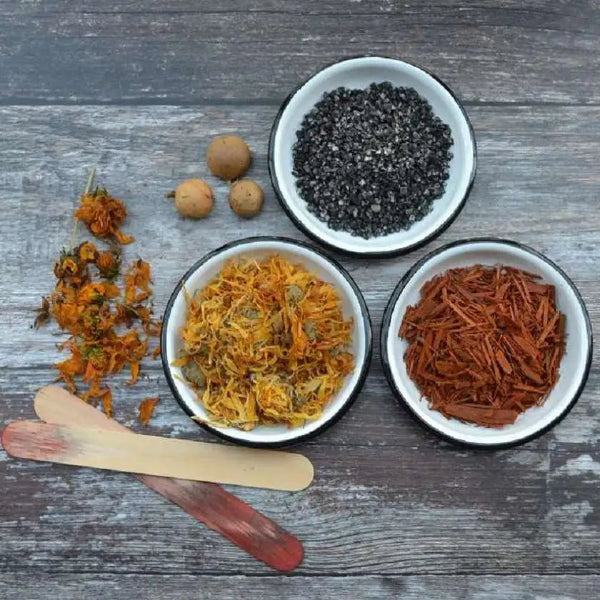 Cardiff Workshops. Natural dye workshops, 1 and 2 days both protein and cellulose fibres