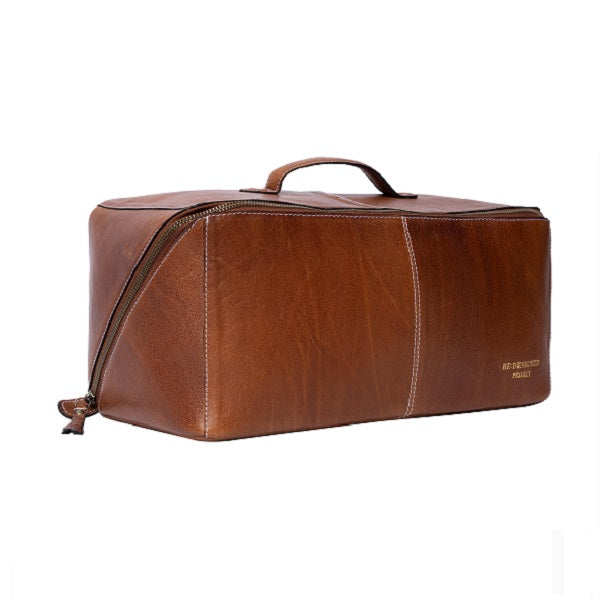 Redesigned project 104, a longer version of project 10. Beauty box style bag - Walnut
