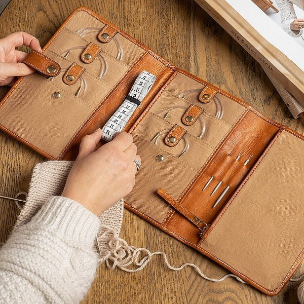 Redesigned project 7 Needle Case - Burned Tan case opened