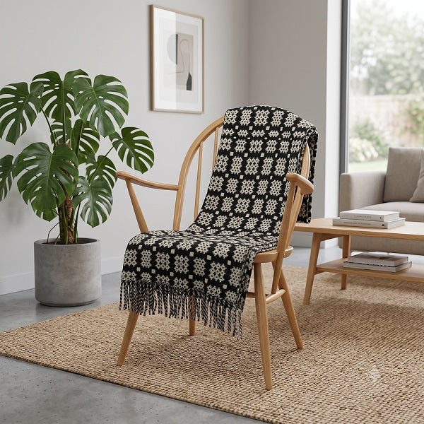 Welsh blanket named Aur Cymru from the nickname for coal, Welsh Gold