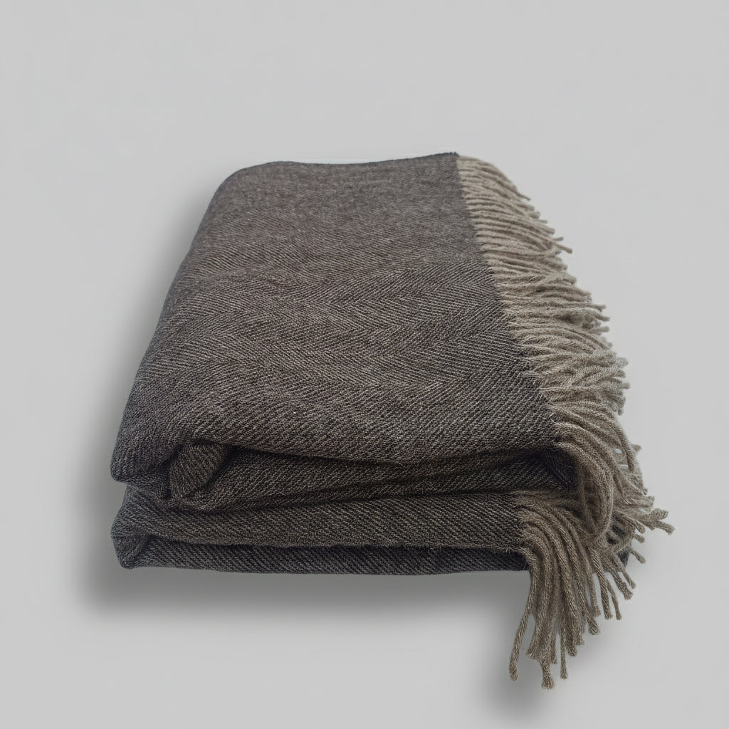 Welsh blanket, Neyland. Nutmeg brown woven blanket with fringes 