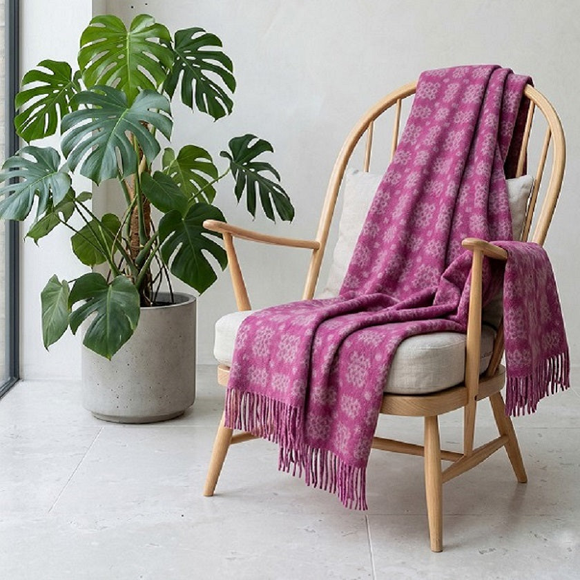Welsh Blankets - Ynys mon in Magenta colours and the Caernarfon portcullis patterns