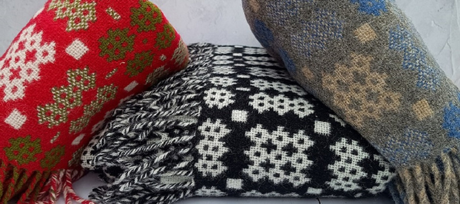Welsh Blankets - Designed in Wales, woven in Wales and made with 100% new wool. Nothing says 'Hiraeth' more than iconic Welsh blankets. 