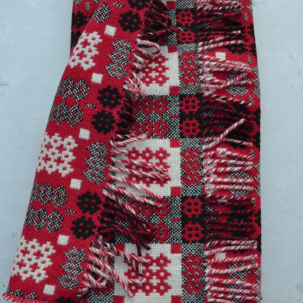 TirGlas Welsh Blankets - Draig Goch in Red Dragon Red colours with white and black in the Caernarfon portcullis patterns