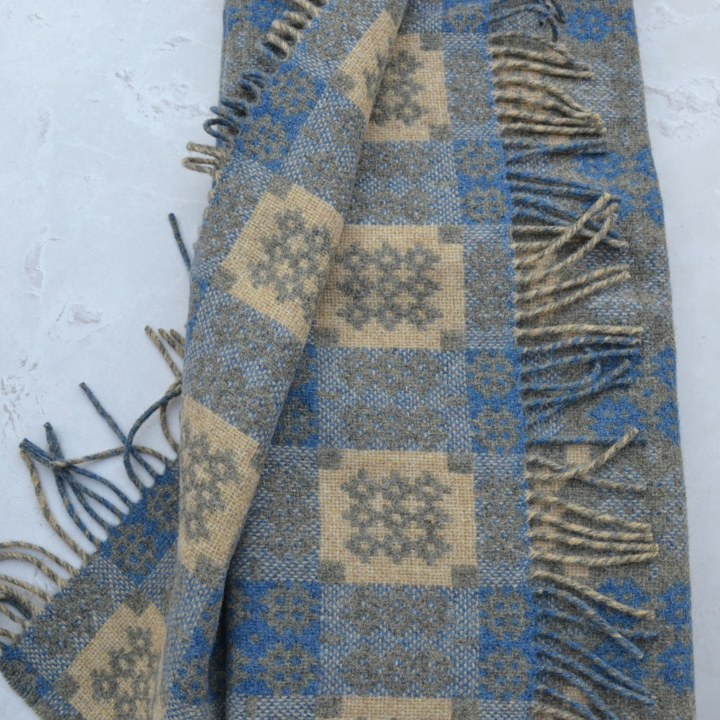 TirGlas Welsh blanket - Dunraven. 100% Pure New British Wool: Experience unparalleled softness, warmth, and natural breathability.
