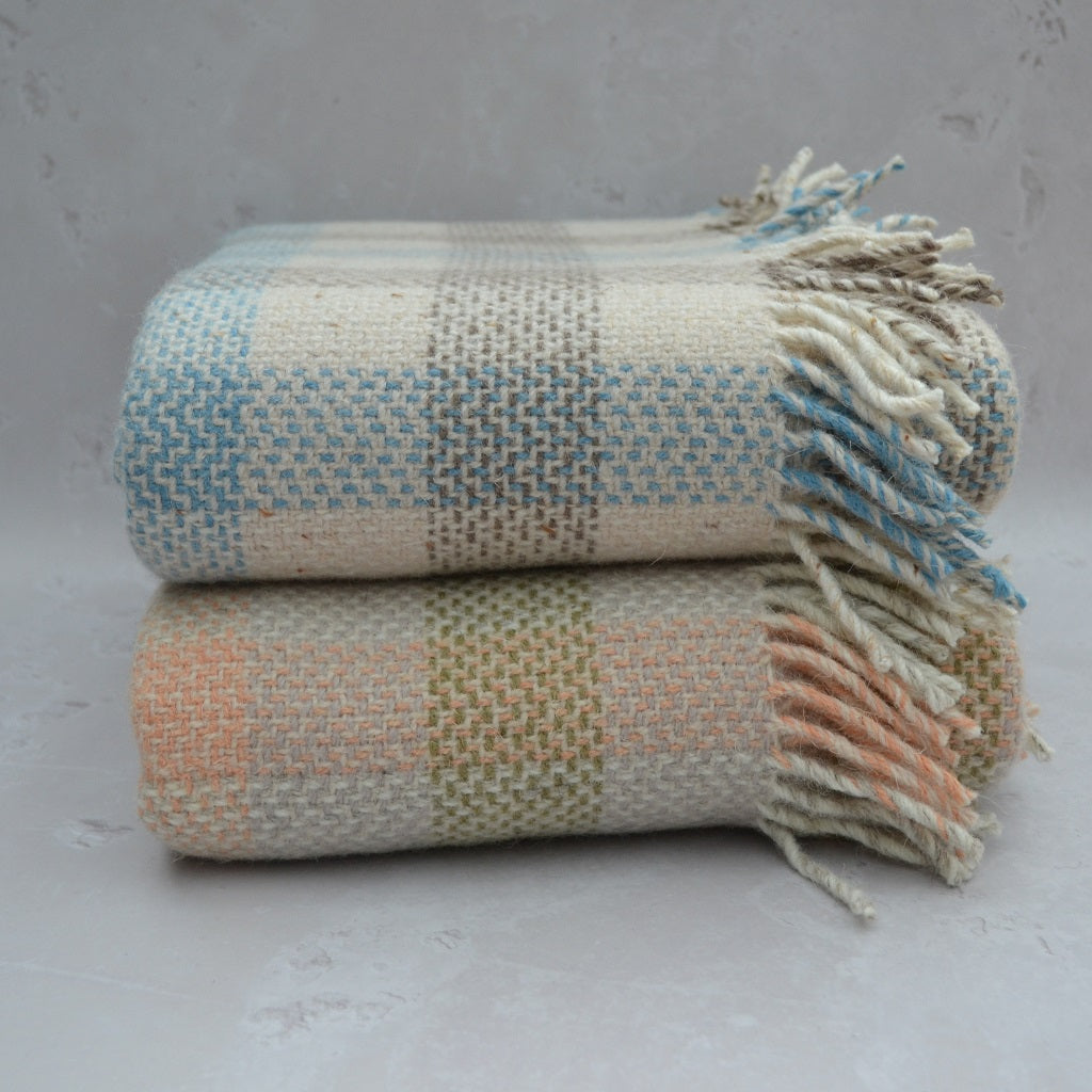 TirGlas Welsh blanket - Tintern. 100% Pure New British Wool: Experience softness, warmth, and natural breathability.