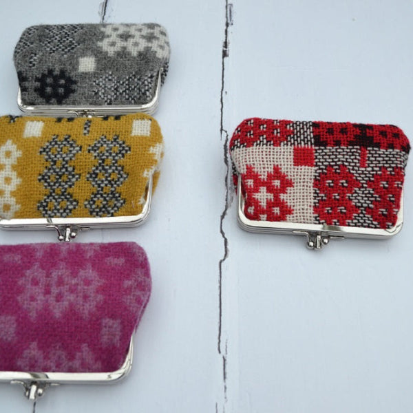 Pont y Glasier - Red